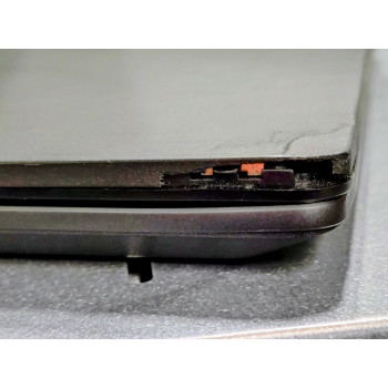 Fujitsu Lifebook U7410 - i5-10310U/16/256SSD/14/FHD/IPS/W11P/C1/CASE